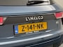Lynk & Co 01 AUT-7 261pk PHEV Zwarte-Hemel Pano-Schuifdak Lmv 20" 360°Camera Apple Carplay Android Auto Adap.Cruise Navi Pdc Ecc Keyless Led Plug-In Hybrid Elek.Memory.Stoel File assistent Dodehoek detector Elektrisch bedienbare achterklep Rijstrooksensor Wifi Verkeersbord detectie 425Nm koppel 3,7kw laadvermogen 1.800KG-Trekvermogen! €44.880 Nieuwprijs 1e Eigenaar Origineel NLse auto!