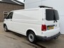 Volkswagen Transporter 2.0 TDI 150PK Automaat L2H1 Airco Cruise Control Trekhaak Carplay Navigatie 3 Stoelen Parkeersensoren