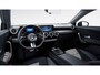 Mercedes-Benz A-klasse 180 AMG Line | Premium | Night pakket | Keyless go | Draadloos telefoon laden |