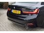 BMW 3-Serie 320i Business Edition Autom Navi Clima Apple Carplay LED Koplampen Cruise 2X PDC LMV Trekhaak ENZ NL Auto.