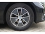 BMW 3-Serie 320i Business Edition Autom Navi Clima Apple Carplay LED Koplampen Cruise 2X PDC LMV Trekhaak ENZ NL Auto.