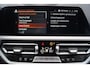 BMW 3-Serie 320i Business Edition Autom Navi Clima Apple Carplay LED Koplampen Cruise 2X PDC LMV Trekhaak ENZ NL Auto.
