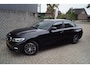 BMW 3-Serie 320i Business Edition Autom Navi Clima Apple Carplay LED Koplampen Cruise 2X PDC LMV Trekhaak ENZ NL Auto.