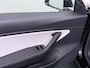 Tesla Model 3 Long Range AWD 75kWh 463PK 19"Lmv Priv.Glas Ivory-interieur ! FSD-3 Computer Premium Audio AutoPilot Panoramadak Camera's Leer Adaptive-Cruise-Control+Stop&Go Pdc Dual-Ecc Dual-Motor Keyless 4WD Stoel en achterbank verwarming Elektr.Stoelen+Memory+Easy-Entry WiFi SOH 91% Fabrieksgarantie op Accu en motor tot 192.000km / 18-11-2027 1e Eigenaar Origineel Nederlandse Auto 61.000 nieuw!