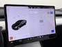 Tesla Model 3 Long Range AWD 75kWh 463PK 19"Lmv Priv.Glas Ivory-interieur ! FSD-3 Computer Premium Audio AutoPilot Panoramadak Camera's Leer Adaptive-Cruise-Control+Stop&Go Pdc Dual-Ecc Dual-Motor Keyless 4WD Stoel en achterbank verwarming Elektr.Stoelen+Memory+Easy-Entry WiFi SOH 91% Fabrieksgarantie op Accu en motor tot 192.000km / 18-11-2027 1e Eigenaar Origineel Nederlandse Auto 61.000 nieuw!