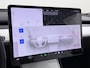 Tesla Model 3 Long Range AWD 75kWh 463PK 19"Lmv Priv.Glas Ivory-interieur ! FSD-3 Computer Premium Audio AutoPilot Panoramadak Camera's Leer Adaptive-Cruise-Control+Stop&Go Pdc Dual-Ecc Dual-Motor Keyless 4WD Stoel en achterbank verwarming Elektr.Stoelen+Memory+Easy-Entry WiFi SOH 91% Fabrieksgarantie op Accu en motor tot 192.000km / 18-11-2027 1e Eigenaar Origineel Nederlandse Auto 61.000 nieuw!