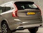 Volvo XC90 2.0 T8 Twin Engine AWD Inscription 7 Persoons 408Pk Automaat (PANORAMADAK, LUCHTVERING, HEAD-UP DISPLAY, MEMORY SEATS, HARMAN/KARDON, CAMERA, KEYLESS, ADAPTIVE CRUISE, APPLE CARPLAY, BRUIN LEDER, NIEUWSTAAT)