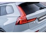 Volvo V60 2.0 T8 Plug-in hybrid AWD Plus Dark | Google | Long Range | Stoelventilatie | Schuif-/Kanteldak | Head-up Display | Getint Glas | Elek. Stoelen | Stoel-/Stuurverwarming | Harman Kardon Audio | Keyless Entry | Dodehoekdetectie | Elek. Achterklep | Zitverlenging | Memory | 18" LM