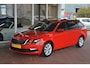 Skoda Octavia Combi 1.0 TSI Greentech Ambition Business Nederlandse auto 152776 NAP Nette auto dealeronderhouden laatste beurt bij 145000km met oa pdc trekhaak navigatie led ecc stoelverwarming