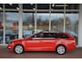 Skoda Octavia Combi 1.0 TSI Greentech Ambition Business Nederlandse auto 152776 NAP Nette auto dealeronderhouden laatste beurt bij 145000km met oa pdc trekhaak navigatie led ecc stoelverwarming