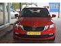 Skoda Octavia Combi 1.0 TSI Greentech Ambition Business Nederlandse auto 152776 NAP Nette auto dealeronderhouden laatste beurt bij 145000km met oa pdc trekhaak navigatie led ecc stoelverwarming