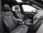 Audi Q5 Sportback 55 TFSI e S edition Competition 367 PK | S-Line | Automaat | 360 Camera | B&O | Panoramadak | Trekhaak | Dodehoeksensor | Adaptive Cruise Control | Leder | Stuurverwarming | Stoelverwarming | LED Matrix |