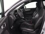 Volvo XC40 1.5 T5 Recharge R Design | Panoramadak | Trekhaak | Stoel & stuurverwarming | 360 Camera | Adaptive cruise | Harman/Kardon | Carplay | Leder/Alcantara | Keyless | Carplay | Navigatie | PHEV | Plug In