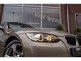 BMW 3-Serie Cabrio 320i E93 Executive | 170 pk | Leer | Xenon | 17 inch | Sportstuur | Trekhaak | Climate control | Stoelverwarming | 6-bak | PDC | Aux | ➡️
