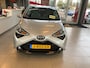 Toyota Aygo 1.0 VVT-i x-joy,Automaat,Apple Carplay Android-Auto,Spraakbediening,Climatecontrol,Achteruitrijcamera,Ipod Usb Aansluiting,15 Inch Lmv