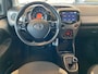Toyota Aygo 1.0 VVT-i x-joy,Automaat,Apple Carplay Android-Auto,Spraakbediening,Climatecontrol,Achteruitrijcamera,Ipod Usb Aansluiting,15 Inch Lmv
