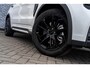 Lynk & Co 01 1.5 Core | Black Edition | Nieuw Model | Adaptieve Cruise Control | Keyless Entry | Stoelverwarming | Apple Carplay & Android Auto | 19 inch LM-Velgen | Achteruitrijcamera | Led |