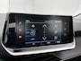 Peugeot e-208 EV Active 50 kWh 136pk | Accu SOH 96,6% | Navigatie via Apple Carplay / Android Auto | Climate Control | Cruise Control | Stoelverwarming | Keyless start | DAB+ radio | Bluetooth | Automatisch dimlicht | Regensensor | Armsteun | Multifunctioneel stuurwiel |