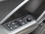 Audi Q3 45 TFSI e S edition 245 PK | S-Line | Automaat | Trekhaak | Navigatie | Stoelverwarming | Climate Control | Parkeersensoren | Adaptive Cruise Control | Dodehoeksensor | Audi Virtual Cockpit | Grootlichtassistent | Lichtmetalen velgen |