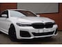 BMW 5-Serie Touring 530e xDrive M-Sport Trekhaak/HeadUp/Camera/Shadowline