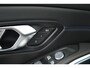 BMW 3-Serie 320e 204pk M-Sport Trekhaak Camera Keyless Memory Schuifdak Navigatie