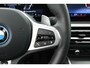 BMW 3-Serie 320e 204pk M-Sport Trekhaak Camera Keyless Memory Schuifdak Navigatie