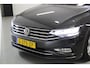 Volkswagen Passat Variant 1.6 TDI Comfort Business | TREKHAAK | PDC-V/A | ACC | DAB-RADIO | NAVIGATIE | LED | CARPLAY | E-KLEP |