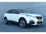 Peugeot 3008 1.2 PURETECH 130PK ALLURE AUTOMAAT / NAVI / LEDER / XENON / CLIMA / LED / PDC / 19" LMV / KEYLESS / CAMERA / TREKHAAK / BLUETOOTH / CRUISECONTROL !!