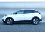 Peugeot 3008 1.2 PURETECH 130PK ALLURE AUTOMAAT / NAVI / LEDER / XENON / CLIMA / LED / PDC / 19" LMV / KEYLESS / CAMERA / TREKHAAK / BLUETOOTH / CRUISECONTROL !!