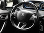 Peugeot 2008 1.2 PureTech Blue Lease Executive | Trekhaak | Cruise control | Climate control | Navigatie | Parkeersensoren achter | Lichtmetalen velgen | Extra getint glas