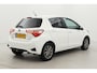 Toyota Yaris 1.5 Hybrid Dynamic | Apple Carplay / Android Auto | Keyless | Cruise Control | Clima | Parkeersensoren voor | Camera | 15 inch | Rijstrooksensor