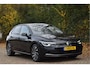 Volkswagen Golf 1.5 eTSI 1st Edition | Open dak | Virtual Cockpit | Carplay | Massagestoel | Nav | Adapt.CC | DAB | Full LED | Compleet