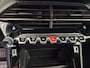 Peugeot e-2008 EV Active 50 kWh Navigatie | Stoelverwarming | Camera | DAB | Climate | 3-Fase! | Airco (automatisch) | Centrale deurvergrendeling met afstandsbediening | Cruise control