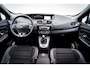 Renault Scenic 1.2 TCe Bose | Trekhaak | Camera | Sportstoelen | 17 inch LMV | Climate Control
