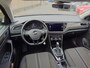 Volkswagen T-Roc 1.5 TSI Style, Panorama, Automaat, Navigatie, 1e eigenaar
