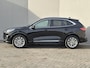 Ford Kuga 2.5 PHEV Plug-in Vignale Automaat / Dealer Onderhouden / 1.500kg Trekgewicht / HUD / Driver Assistance Pack / Technology Pack / Stuur-, Stoel en Achterbank verwarming / Adaptieve CC / Apple Carplay Android Auto / Elektrische achterklep /
