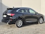 Ford Kuga 2.5 PHEV Plug-in Vignale Automaat / Dealer Onderhouden / 1.500kg Trekgewicht / HUD / Driver Assistance Pack / Technology Pack / Stuur-, Stoel en Achterbank verwarming / Adaptieve CC / Apple Carplay Android Auto / Elektrische achterklep /