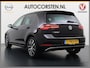 Volkswagen E-Golf Leer Warmtepomp LED+ Apple Carplay Android Navi Adaptieve-Cr. Digit.Dashb. PDC-v+a DAB 17" Ecc Led Premium Audio High-End- Dynaudio Zwarte-Hemel Lmv Privacy Glas Spiegel Pakket Virtual Cockpit Leder Pakket Stoelverwarming Origineel Nederlandse Auto Dealeronderhouden € 48.000 Nieuw!
