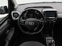 Toyota Aygo 1.0 VVT-i Automaat x-play | Bluetooth | Trekhaak | Camera | Carplay | 79.228 Km!!