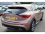 INFINITI Q30 1.6t Premium Tech Navigatie, Panoramadak, Camera, Cruise control, Stoelverwarming, Bose Soundsystem