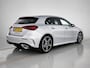 Mercedes-Benz A-klasse 180 AMG Line | PANORAMADAK | 360 CAMERA | STOELVERWARMING | AMBIENT SFEERVERLICHTING | MEMORY STOELEN |