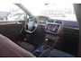 Volkswagen Tiguan Allspace 1.5 R-Line TSI 150pk | Camera | ACC | Climate | Virtual | Pano | Keyless | Dodehoek | Carplay | Trekhaak
