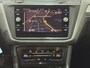 Volkswagen Tiguan 1.5 TSI Life Nieuw model / Automaat / Navigatie full map / Apple CarPlay / Cruise control / Climate control