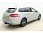 Peugeot 308 SW 1.2 PureTech Blue Lease Premium 130pk | Automaat | Climate Control | Panoramadak | Trekhaak | Parkeersensoren | Cruise Control | Lichtmetalen Velgen