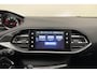 Peugeot 308 SW 1.2 PureTech Blue Lease Premium 130pk | Automaat | Climate Control | Panoramadak | Trekhaak | Parkeersensoren | Cruise Control | Lichtmetalen Velgen