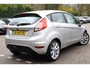 Ford Fiesta 1.0EB Titanium | NL-AUTO! | NAVI | DEALER OH! | CLIMA | TREKHAAK | PARK SENS | 15" LMV | PRACHTIGE STAAT!