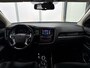Mitsubishi Outlander 2.4 PHEV Intense Automaat / Navigatie Apple CarPlay / Cruise control / Climate control / etc..