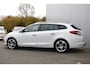 Renault Megane Estate 2.0 Turbo GT-Line Leer/Verwarmd Bose Pano/dak Priv/Glass Parelmoer Trekhaak