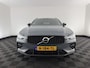 Volvo V60 2.0 B3 R-Design (INCL-BTW) *LEATHER-FABRIC | DIGI-COCKPIT | FULL-LED | MEMORY-PACK | HEATED-SPORTSEATS | LANE-ASSIST | NAVI-FULLMAP | CAMERA | DAB+ | PRIVACY-GLASS | ECC | PDC | TOWBAR | 19''ALU*