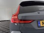 Volvo V60 2.0 B3 R-Design (INCL-BTW) *LEATHER-FABRIC | DIGI-COCKPIT | FULL-LED | MEMORY-PACK | HEATED-SPORTSEATS | LANE-ASSIST | NAVI-FULLMAP | CAMERA | DAB+ | PRIVACY-GLASS | ECC | PDC | TOWBAR | 19''ALU*